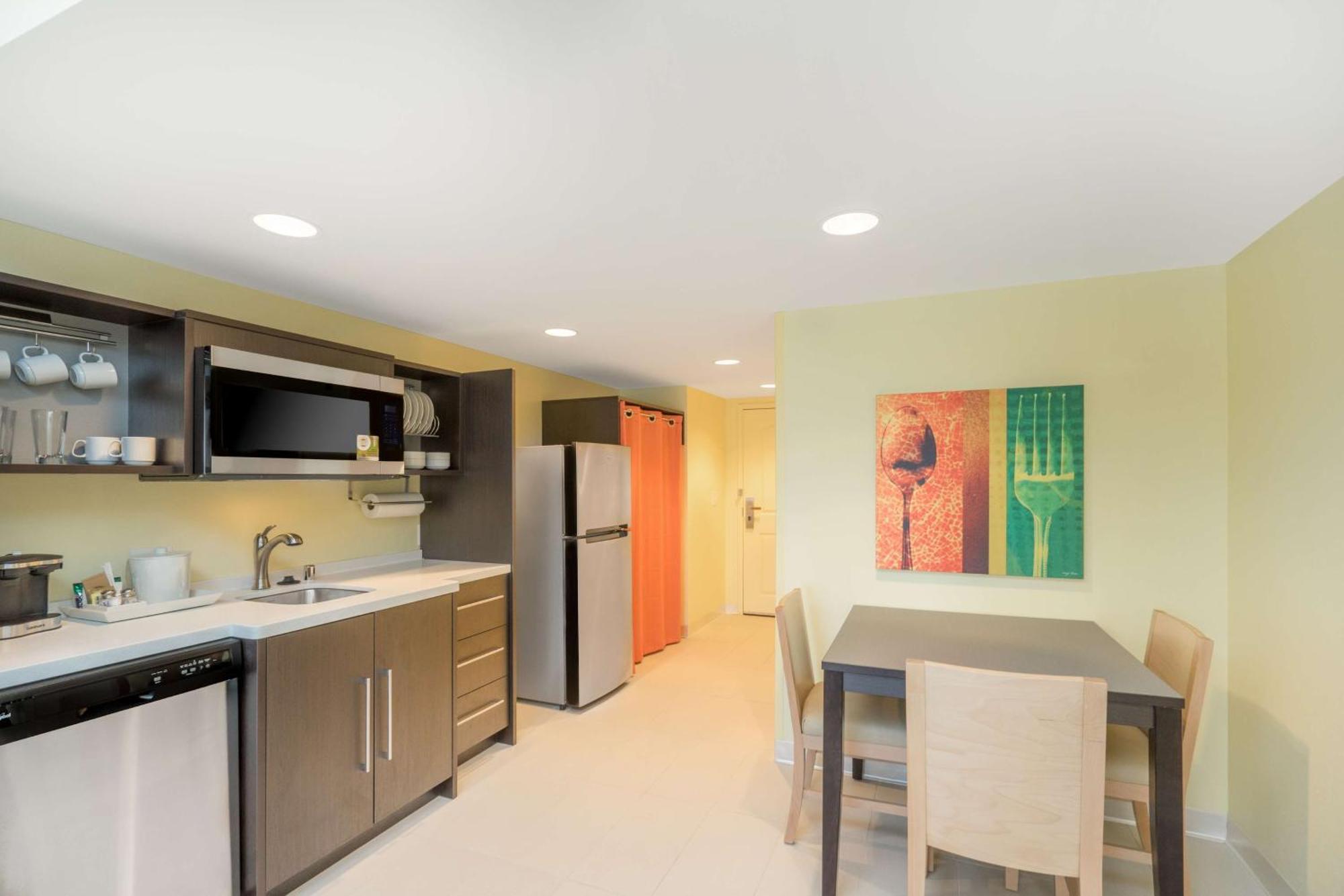 Home2 Suites By Hilton Bowling Green Exterior photo